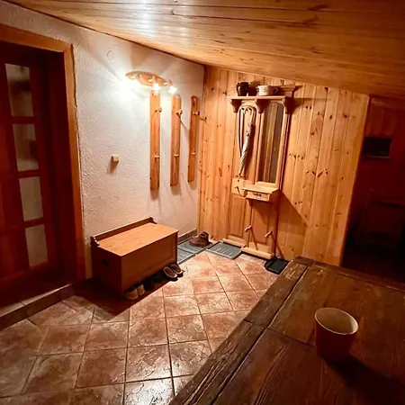 Lucany Tatil Evi *